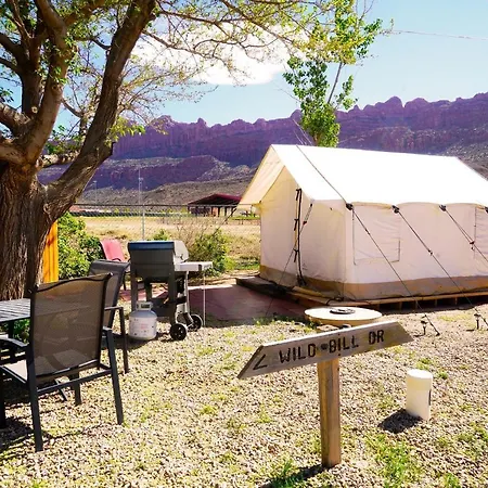 FunStays Glamping Setup Tent in RV Park #6 OK-T6